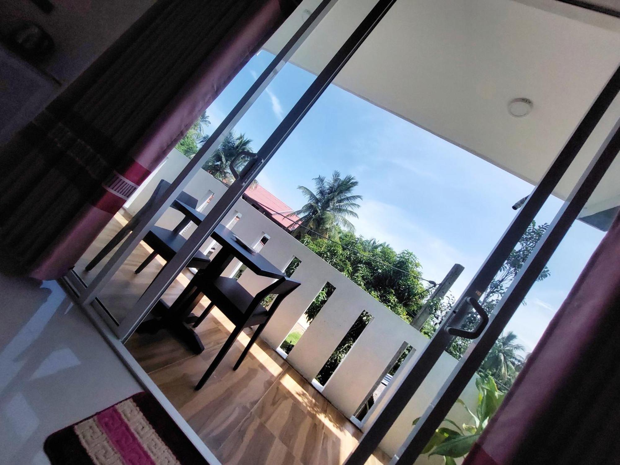 Chen Villa - Near Airport Negombo Exterior photo