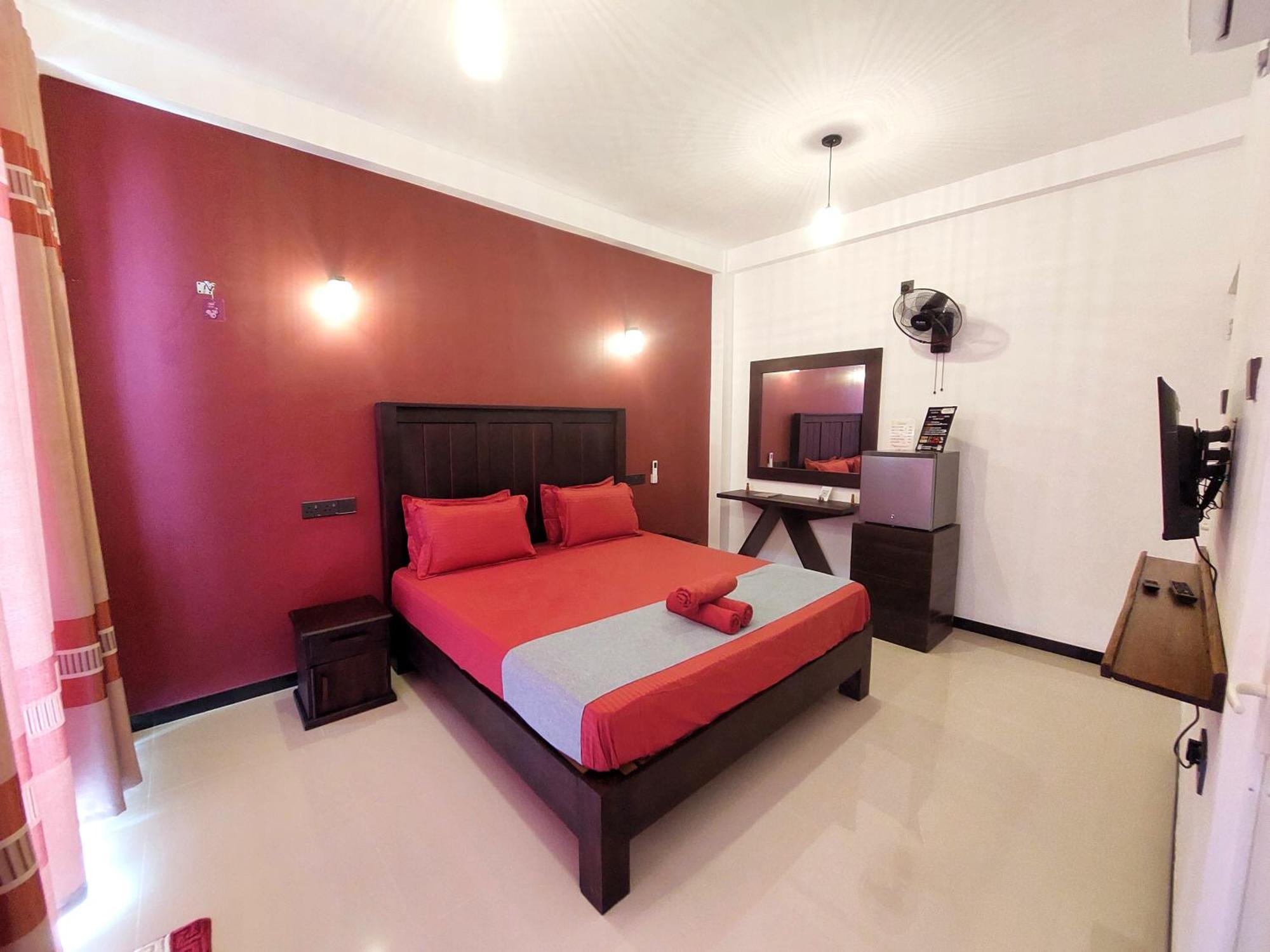 Chen Villa - Near Airport Negombo Exterior photo